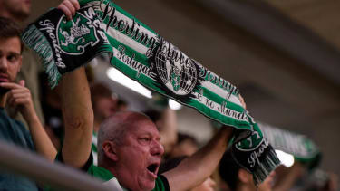 Lisbon, Portugal, April 20 2024: Sporting CP fan during the Campeonato Nacional game between Sporting CP and SL Benfica at Pavilhao Joao Rocha in Lisbon, Portugal. (Pedro Porru SPP) PUBLICATIONxNOTxINxBRAxMEX Copyright: xPedroxPorrux xSPPx spp-en-PePoSp-4F8A8103