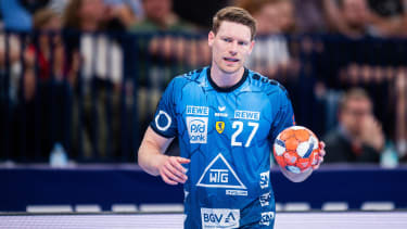 Handball: EHF European League, Rhein Neckar Löwen - Dinamo Bukarest, Final Four, Spiel um Platz 3, Barclays Arena. Löwens Tobias Reichmann am Ball.