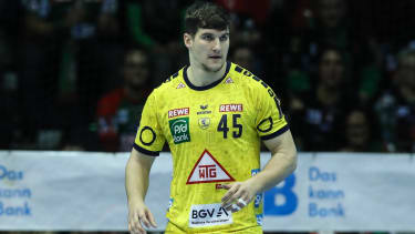 Halil Jaganjac (Rhein-Neckar L&ouml;wen,45) - Handball Bundesliga Saison 2023-2024 SC Magdeburg vs. Rhein Neckar L&ouml;wen in der GETEC Arena in Magdeburg - Einzelbild,Aktion,Handball,Deutschland,16.12.2023 *** Halil Jaganjac Rhein Neckar L&ouml;wen,45 Handball Bundesliga Season 2023 2024 SC Magdeburg vs Rhein Neckar L&ouml;wen at the GETEC Arena in Magdeburg single image,action,handball,Germany,16 12 2023