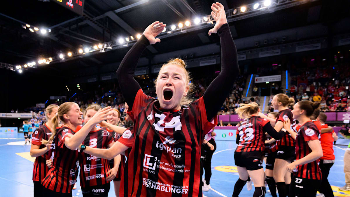 Handball gallery: Semifinals of the DHB Women's Cup Final4