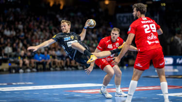 Handball Berlin 12.09.2024 EHF Championsleague Männer Füchse Berlin - Veszprem HC Mathias Gidsel (Füchse Berlin, No.19) Pechmalbec Dragan (Veszprem, No.46) Remili Nedim (Veszprem, No.29) *** Handball Berlin 12 09 2024 EHF Champions League Men Füchse Berlin Veszprem HC Mathias Gidsel Füchse Berlin, No 19 Pechmalbec Dragan Veszprem, No 46 Remili Nedim Veszprem, No 29