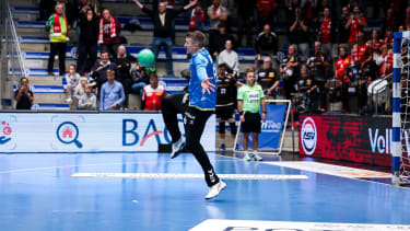 Nach Crunchtime-Krimi: Plaue hält TUSEM-Sieg fest | Handball-World
