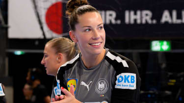 Emily Bölk, Handball, Deutschland