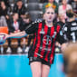 Kurios: Ex-Nationalspielerin verlängert eigenen Vertrag