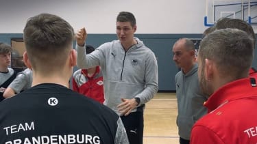 Finn Lemke: Ein Europameister für den Handball-Nachwuchs