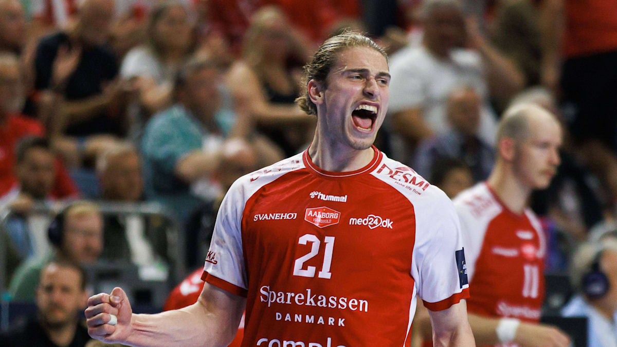 "Hartes Spiel" mit Arnoldsen-Rot: Nächster Handball-Titel für ...