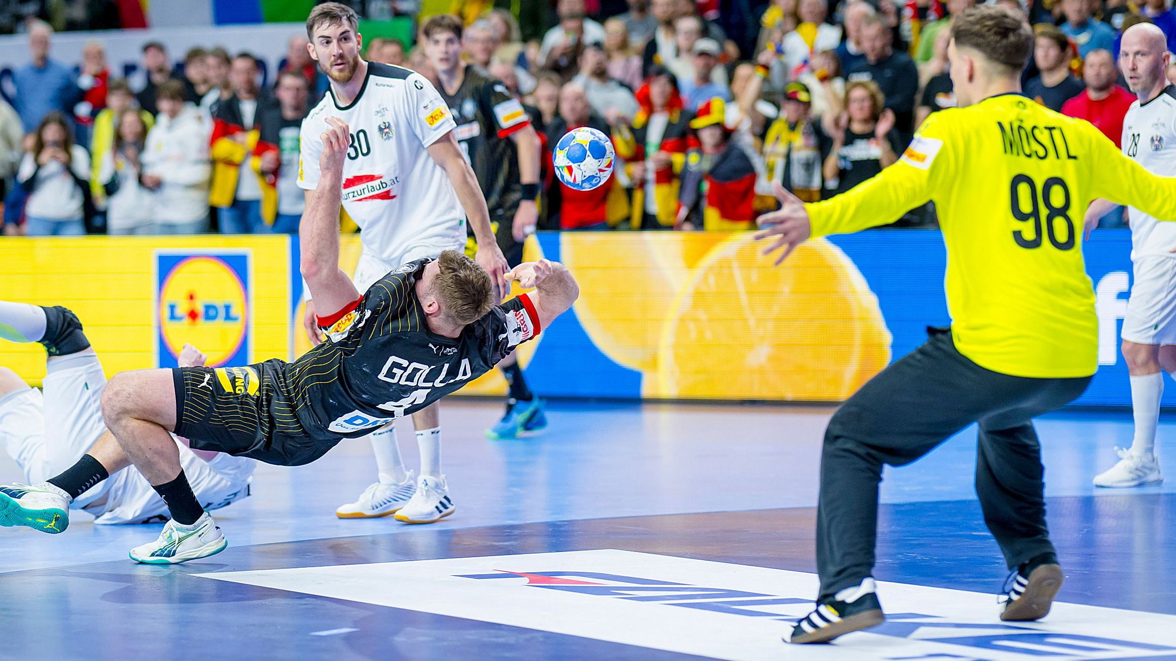 HandballEM 2024 kompakt Frankreich legt vor, Deutschland hofft