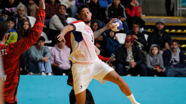 VINA DEL MAR, CHILE NOV 04: Omar Toledano de Cuba en accion durante el partido de de balonmano masculino contra Uruguay en los Juegos Panamericanos Santiago 2023