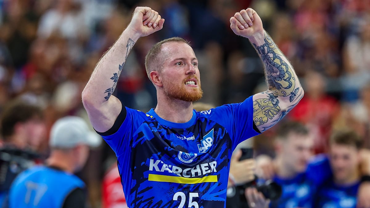 Zieker with a chance at a handball record: | 