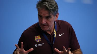 PORTO, PORTUGAL - SEPTEMBER 28: Head Coach Carlos Ortega Perez of FC Barcelona gestures during the EHF Champions League match between FC Porto and FC Barcelona at Pavilhao Dragao Arena on September 28, 2023 in Porto, Portugal. (Photo by Diogo Cardoso/Getty Images)