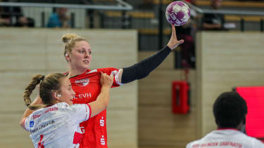 Helena Mikkelsen, SV Union Halle-Neustadt