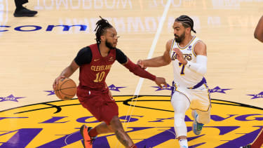 April 6, 2024, Los Angeles, California, USA: Gabe Vincent 7 of the Los Angeles Lakers defends against Darius Garland 10 of the Cleveland Cavaliers during their NBA, Basketball Herren, USA game on Saturday April 6, 2024 at Crypto.com Arena in Los Angeles, California. JAVIER ROJAS PI Los Angeles USA - ZUMAp124 20240406_zaa_p124_029 Copyright: xJavierxRojasx