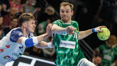 Berlin, 09.02.25, Handball: Bundesliga, Fuechse Berlin - 1. VfL Potsdam, 18. Spieltag, Max-Schmeling-Halle. Berlins Mathias Gidsel wirft den Ball auf das Tor. Fuechse Berlin - 1. VfL Potsdam *** Berlin, 09 02 25, Handball Bundesliga, Fuechse Berlin 1 VfL Potsdam, Matchday 18, Max Schmeling Halle Berlins Mathias Gidsel throws the ball at the goal Fuechse Berlin 1 VfL Potsdam