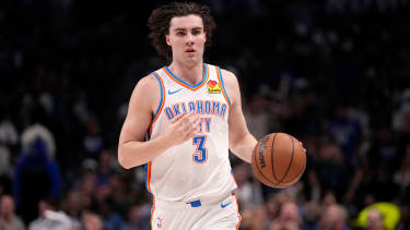 Oklahoma City Thunder's Josh Giddey handles the ball in Game 6 of an NBA basketball second-round playoff series against the Dallas Mavericks Saturday, May 18, 2024, in Dallas. (AP Photo/Tony Gutierrez)