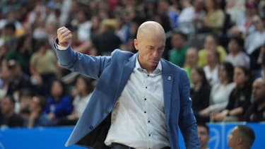 ISTANBUL, TURKIYE - APRIL 24: Head coach Rodrigo Augusto Pastore of Niners Chemnitz reacts during the FIBA Men's Europe Cup final rematch between Bahcesehir Koleji and Niners Chemnitz at Ulker Sports and Event Hall in Istanbul, Turkiye on April 24, 2024. (Photo by Adem Kutucu/Anadolu via Getty Images)