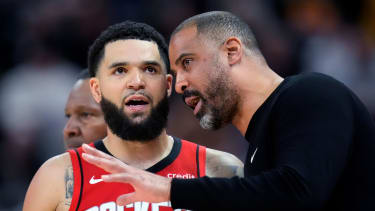 Fred Vanvleet Bleibard Rakete Erhalten.