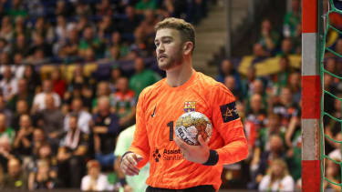 27.11.2024, xgox, Handball, EHF Champions League - SC Magdeburg - FC Barcelona, Barca v.l. Gonzalo Perez de Vargas Moreno (Barcelona, 1) Magdeburg *** 27 11 2024, xgox, Handball, EHF Champions League SC Magdeburg FC Barcelona v l Gonzalo Perez de Vargas Moreno Barcelona, 1 Magdeburg