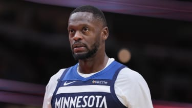 Julius Randle został w Minnesocie.